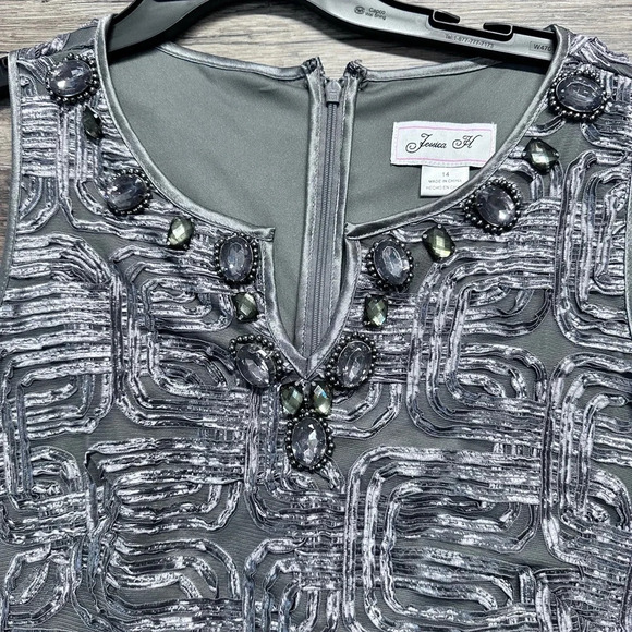 Jessica H Gray Sleeveless V-neck Sheath Mini Dress for Cocktail - Picture 5 of 9